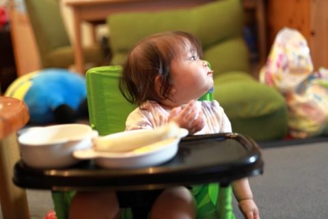 1歳3ヶ月の食事と言葉と遊びとは 赤ちゃんが話さない時の対処法4選 保育士ライフ