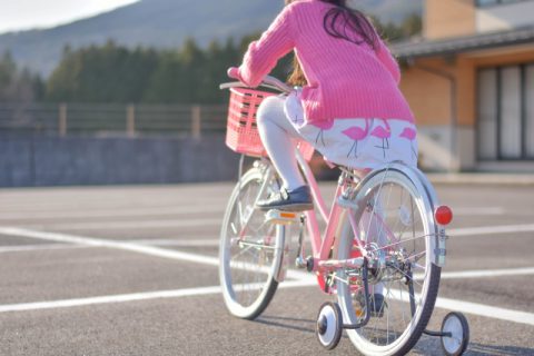 【年齢別】子供の自転車のサイズの選び方！自転車保険にも加入すべき